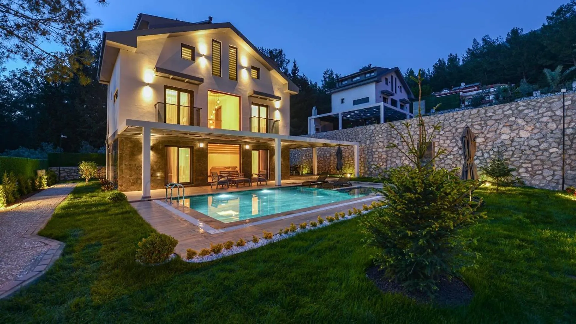 Oludeniz 4 Bedroom Villa 2404 Fethiye